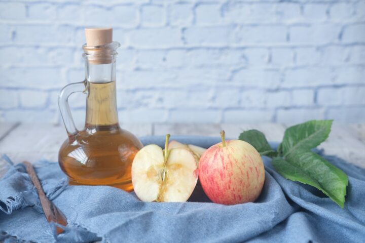 lemon and apple cider vinegar ACV as probiotic